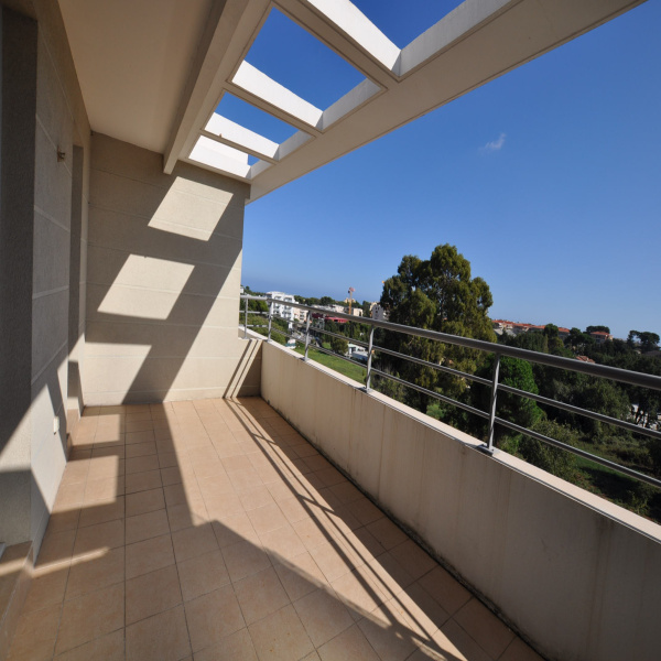 Offres de location Appartement Antibes 06600